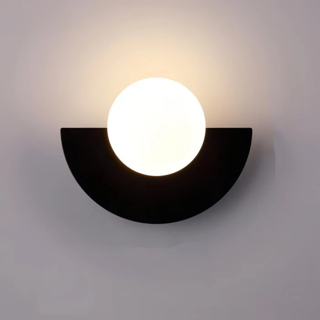 Lyca - Stylish Indoor Wall Lamp