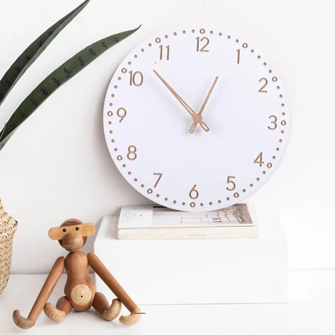 Horix – Wooden Wall Clock
