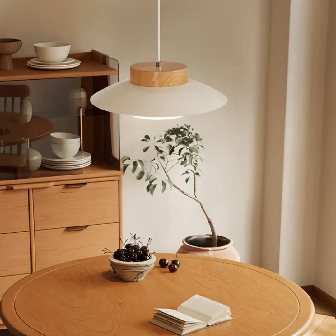Fulgeo - Scandinavian Design Pendant Lamp for the Dining Table in Cream