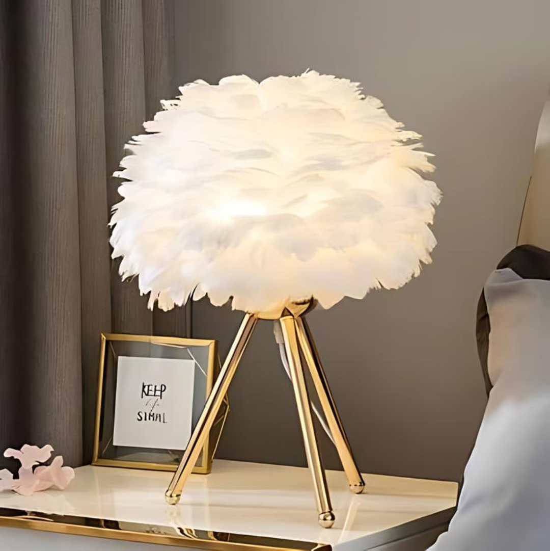 Vynex – Luxury Table Lamp with Soft Feathers