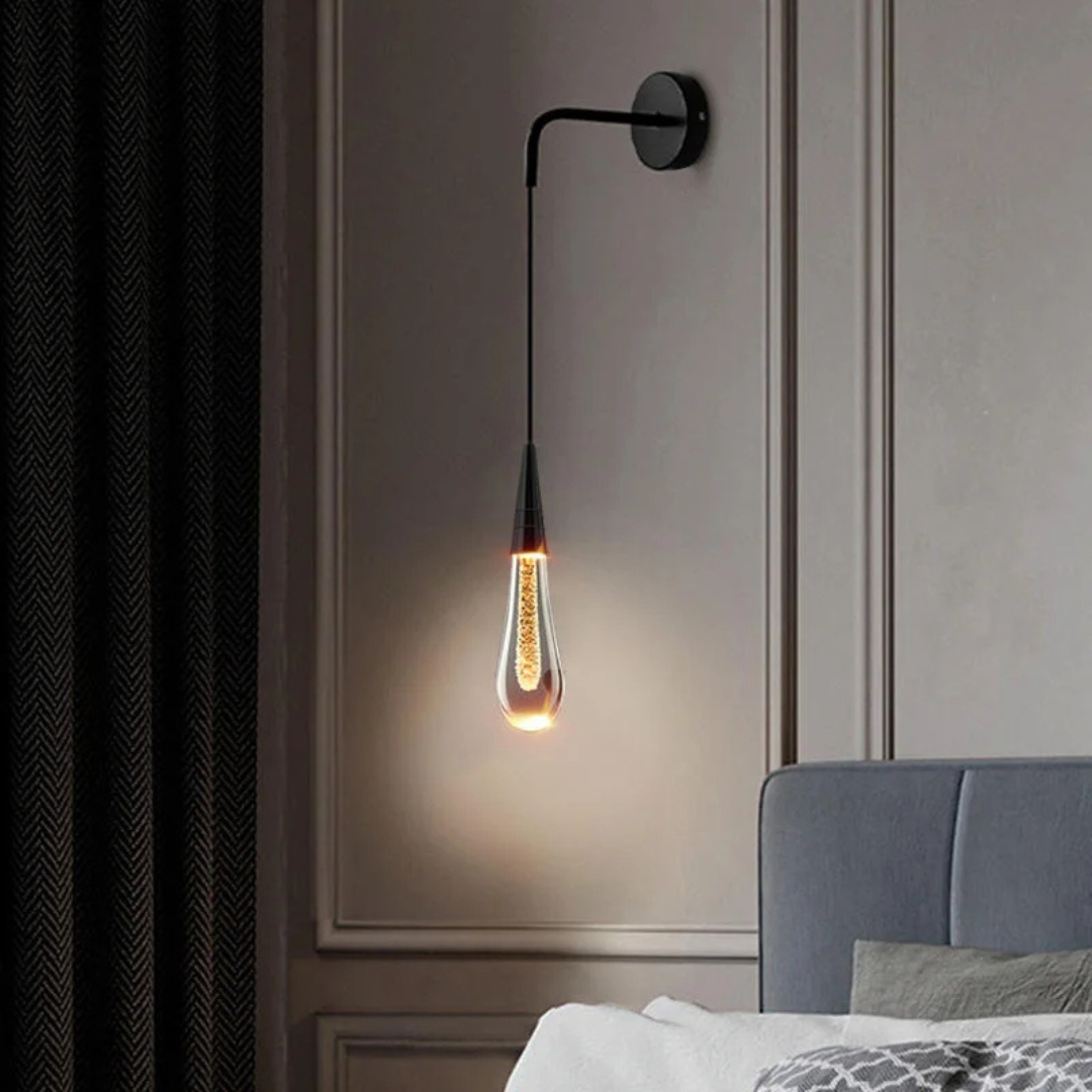 Shyvr - Elegant Hanging Wall Lamp