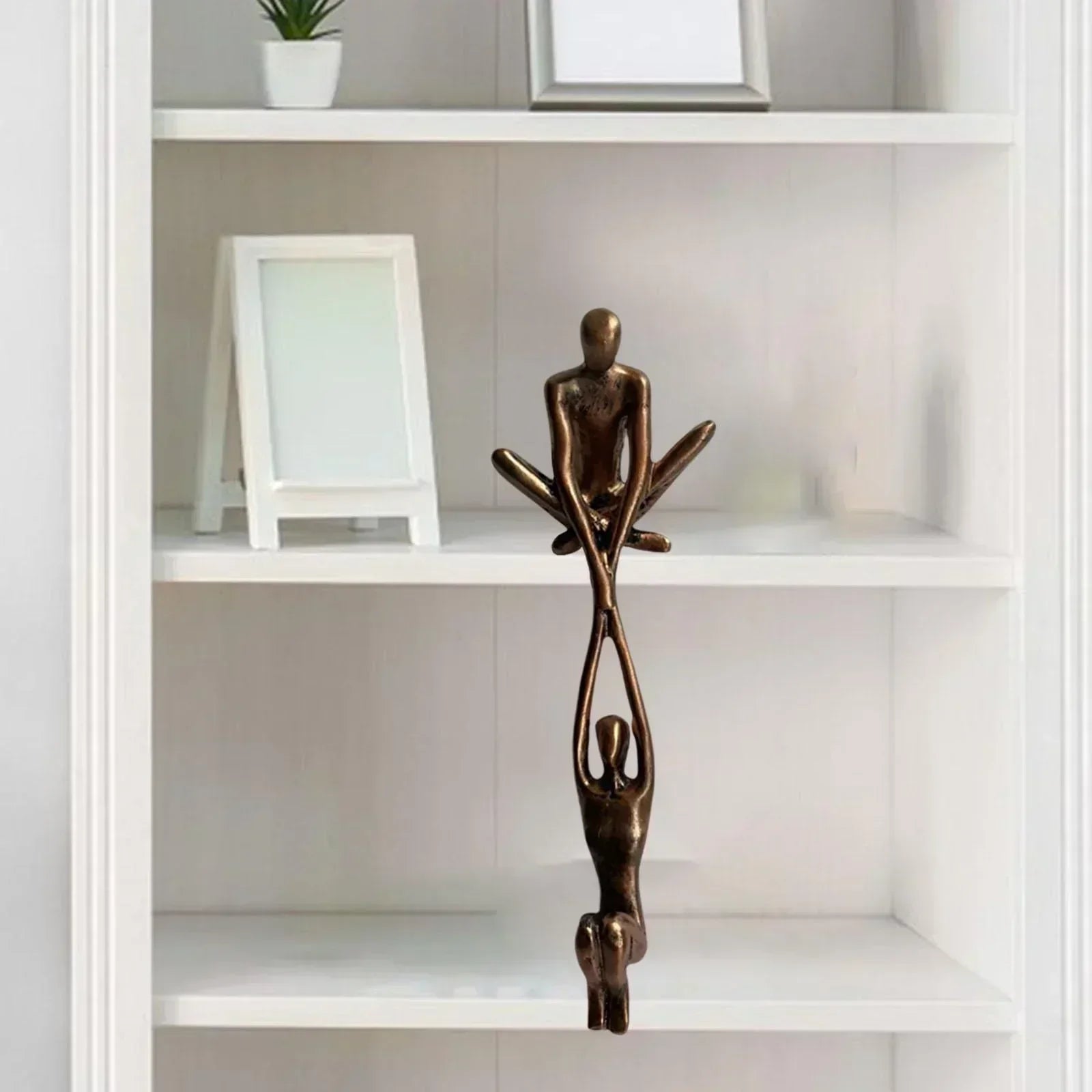 Lanoria - Sculpture Figurine Love and Power Decorative