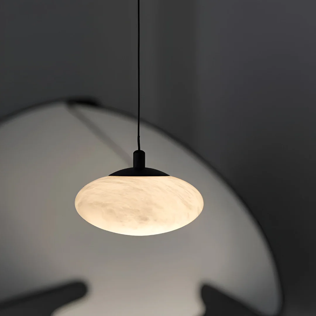 Urania – Elegant Pendant Lamp For Any Space