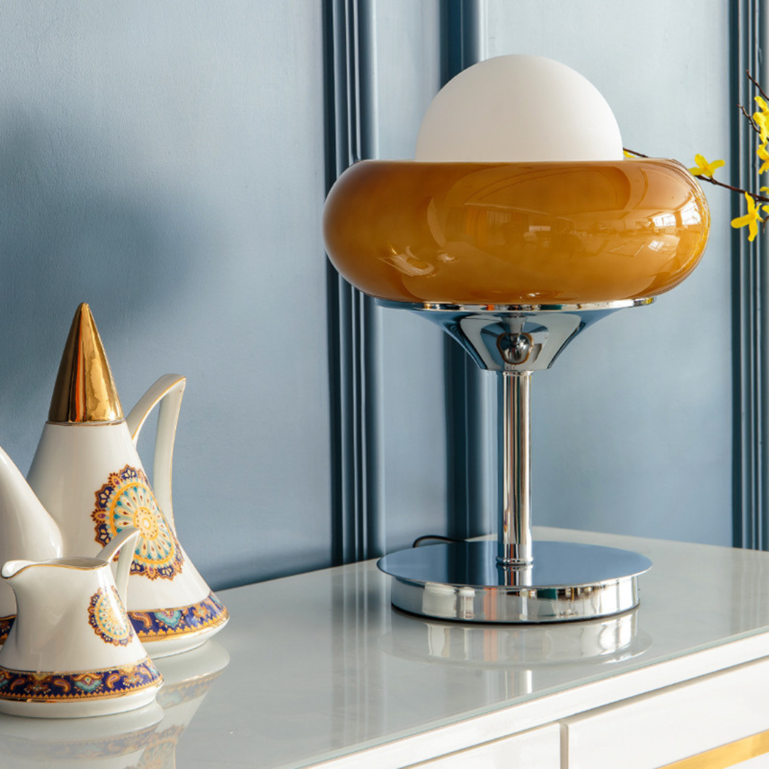 Nerix – Retro Bauhaus Style Table Lamp