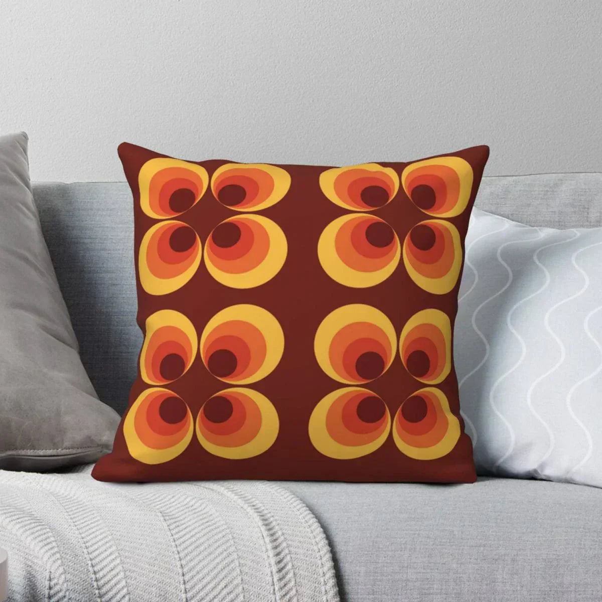 Serantha - Decorative Cushion with Floral Pattern in 70s Style