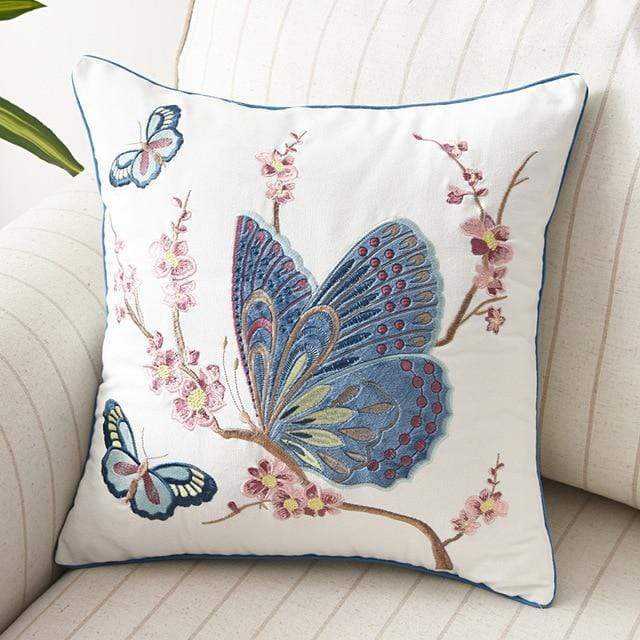 Lunira - Decorative Cushion with Embroidery in Country Style