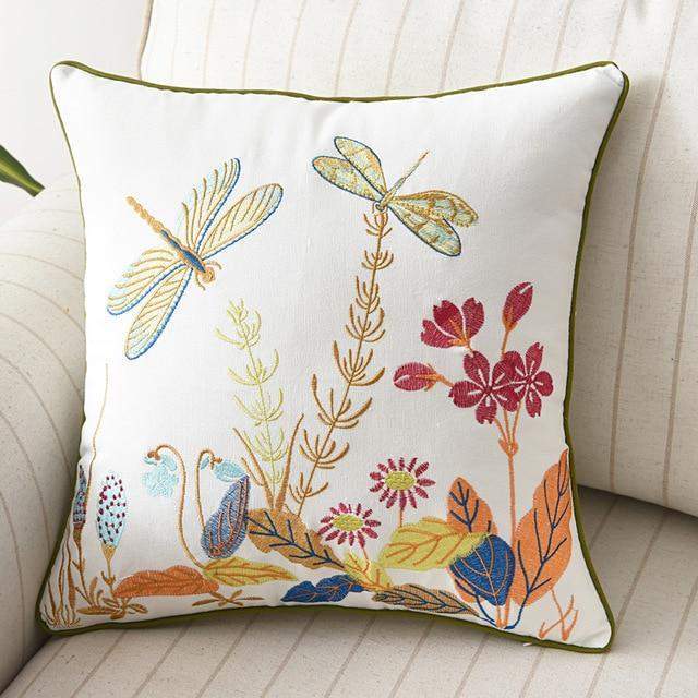 Lunira - Decorative Cushion with Embroidery in Country Style
