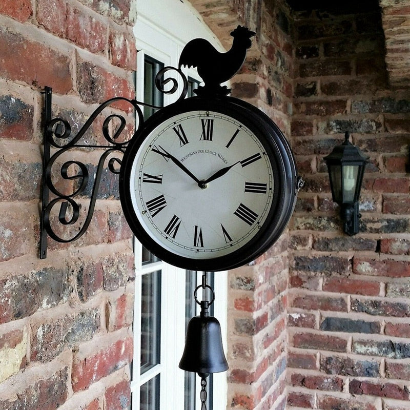 Aelia – Retro Double Sided Black Wall Clock