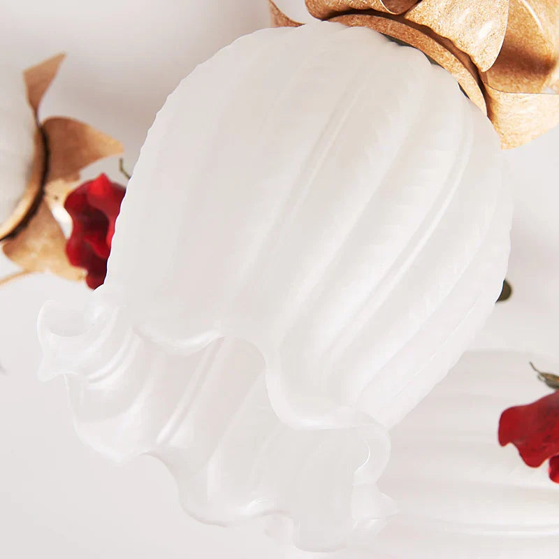 Maia – Romantic Ceiling Lamp Red Rose