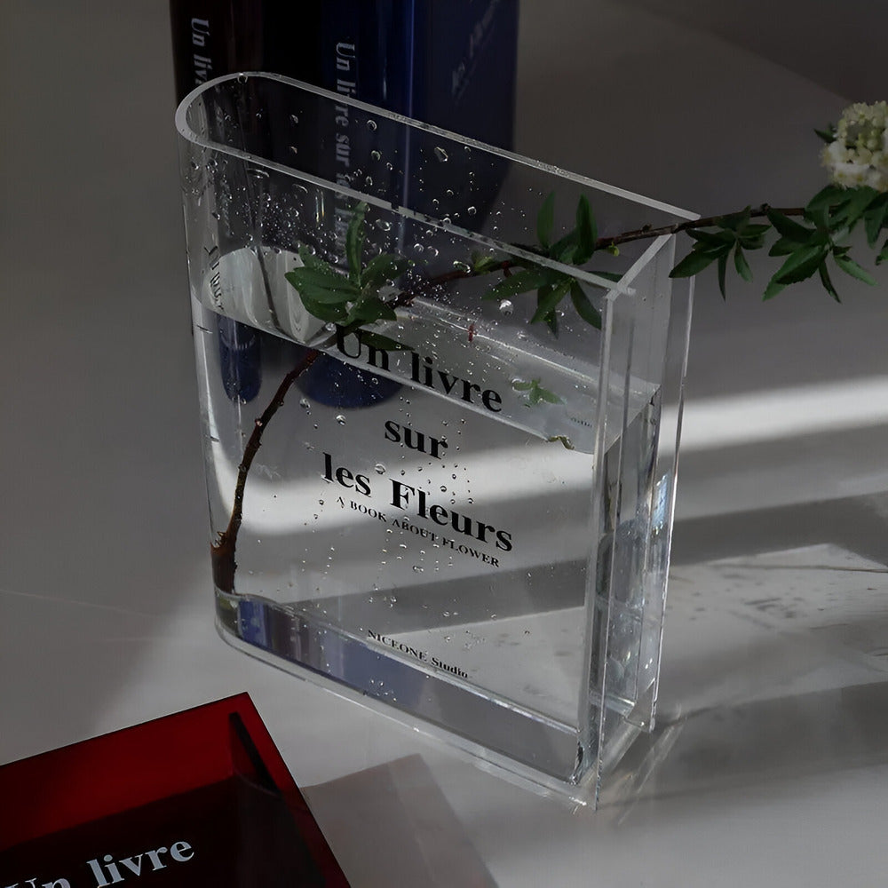 Elarith - Modern Plastic Vase