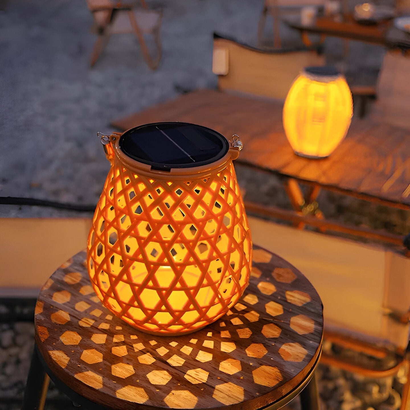 Isavora - Solar Garden Lamp with Braided Bamboo Look