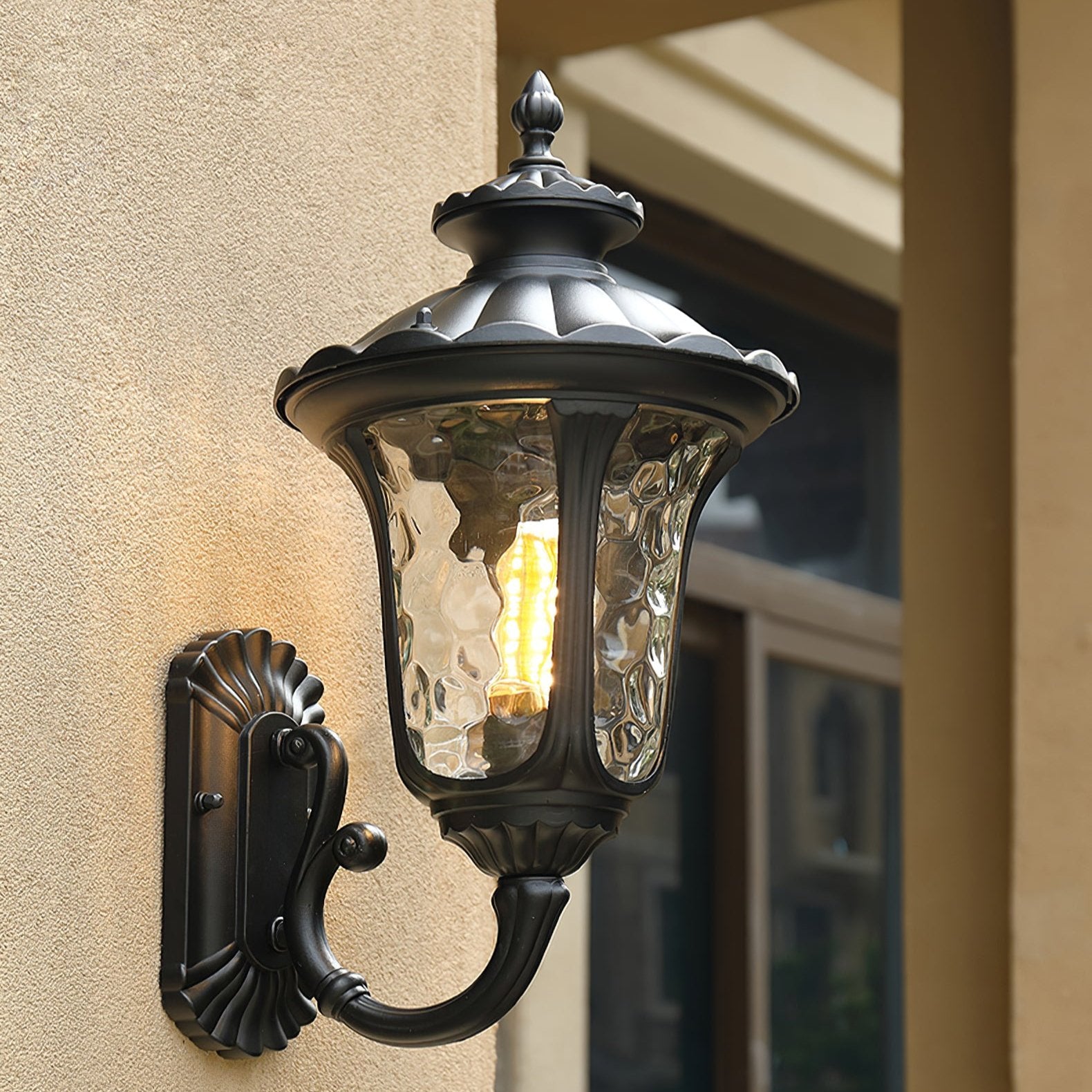 Verenia – Waterproof Retro Outdoor Wall Lamp Frosted Glass