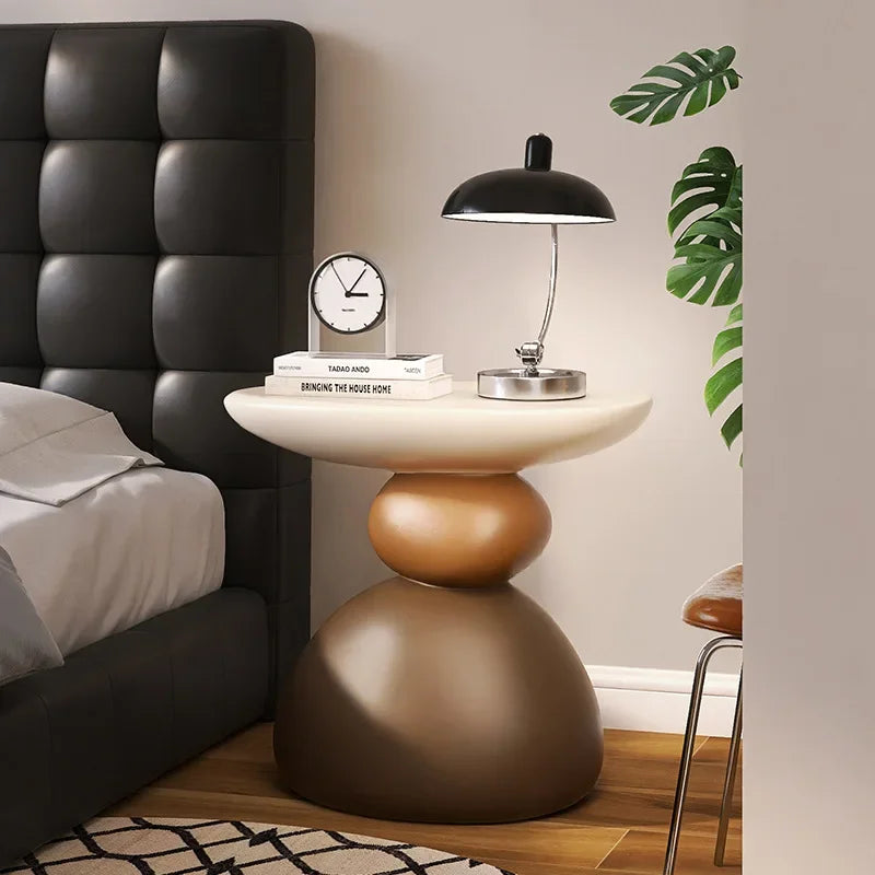 Vespera - Modern Minimalist Side Table in Scandinavian Design