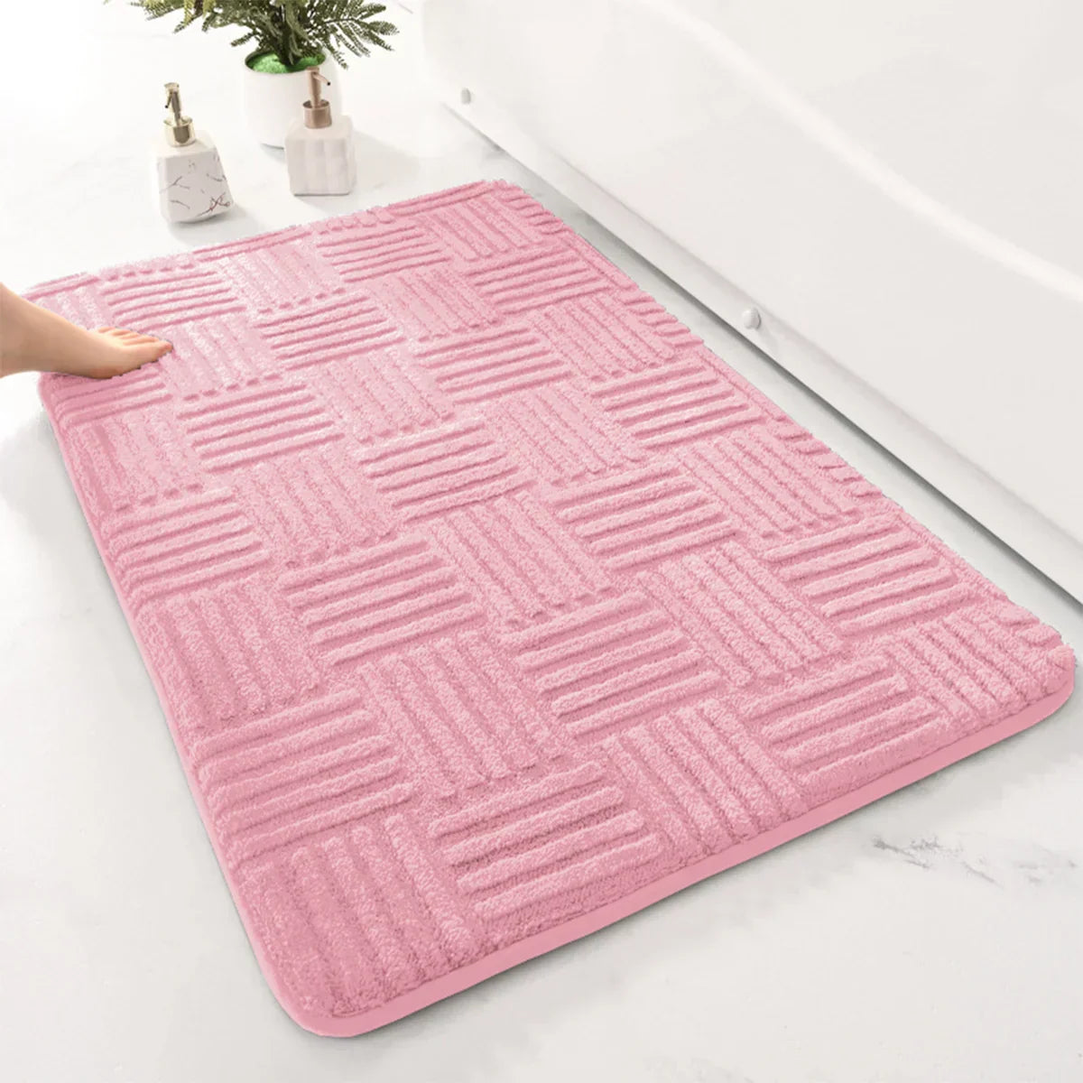 Arcadia - Thick Striped Non-Slip Bath Mat with Soft and Absorbent Capabilities
