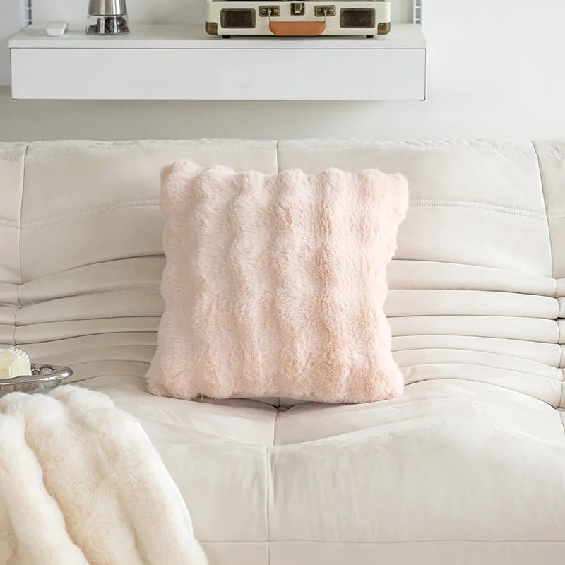 Norvella – Plush Decorative Cushion Faux Rabbit Fur Solid