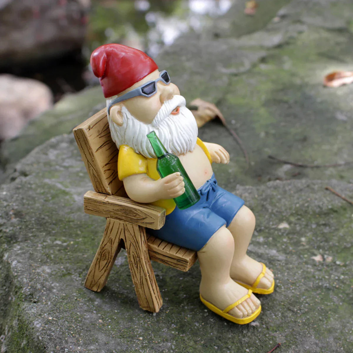 Drusiana - Sunbathing Gnome Resin Figurine with Deck Chair for Garden Decoration