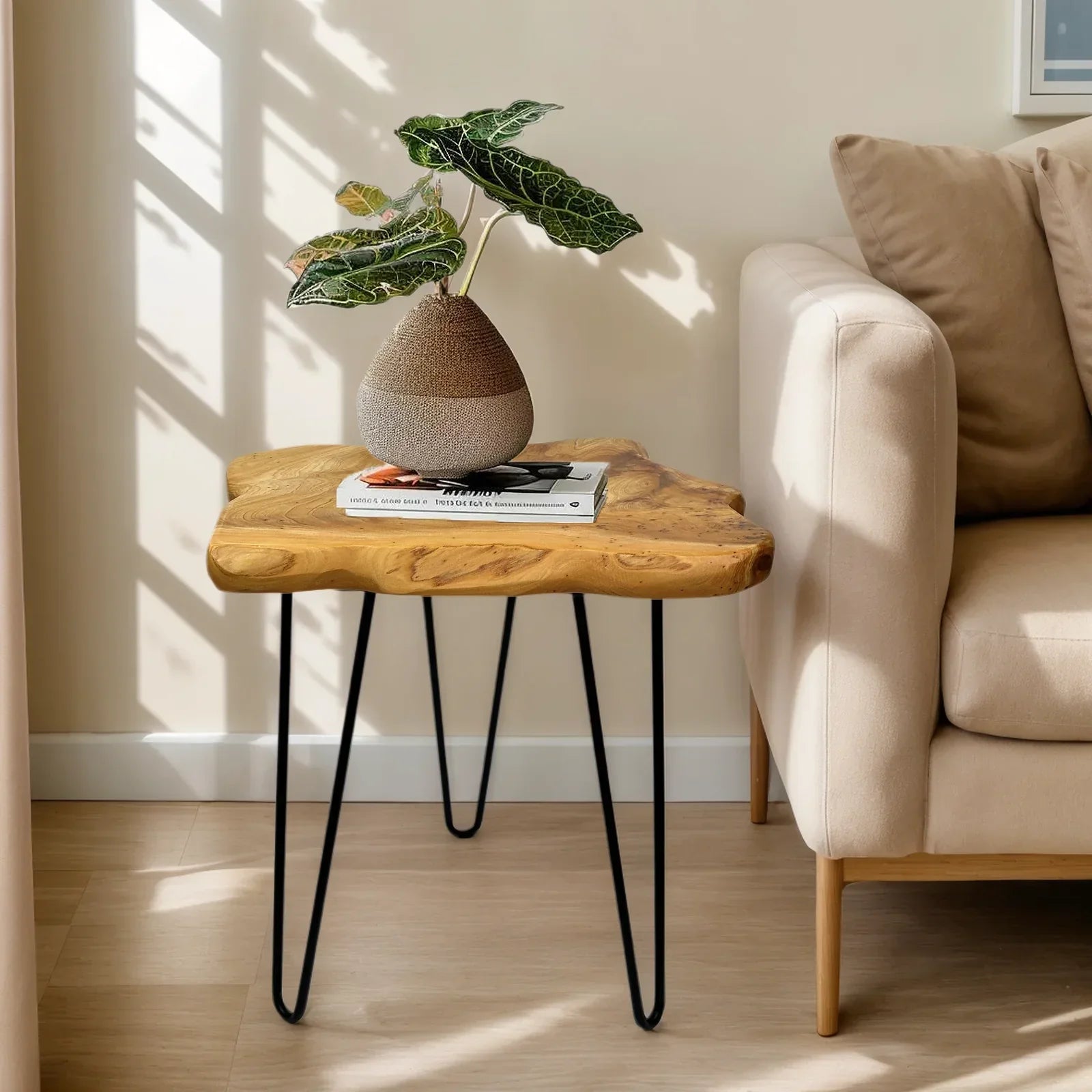 Pyraeon – Natural Wooden Side Table